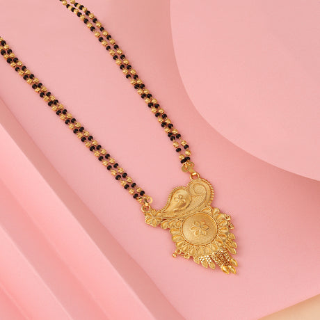 Timeless Beauty: Mekkna's Gold-Plated Mangalsutra for women1