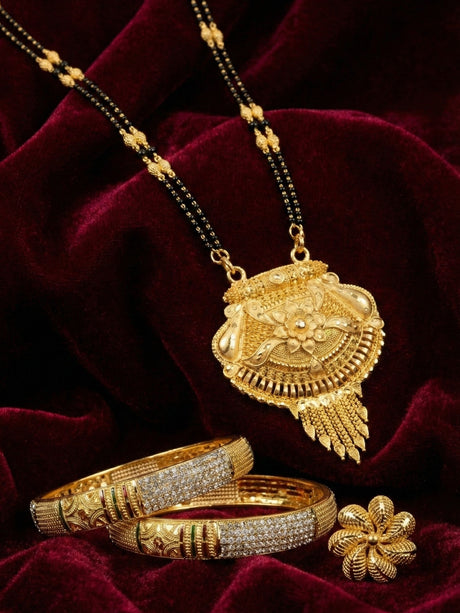 Trending Fashionable Alloy Jewellery Set