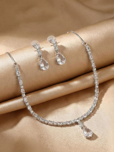 Silver Alloy Elegant Necklace Set For Women
