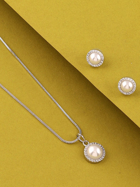 White Elegant Earring And Pendant Set For Women