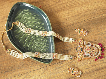 Mekkna Rani-Haar with Earrings for Women | Buy Jewellery set Online from Mekkna