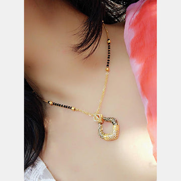 Gold Plated Mangalsutra for Women | Buy This Mangalsutra Online from Mekkna