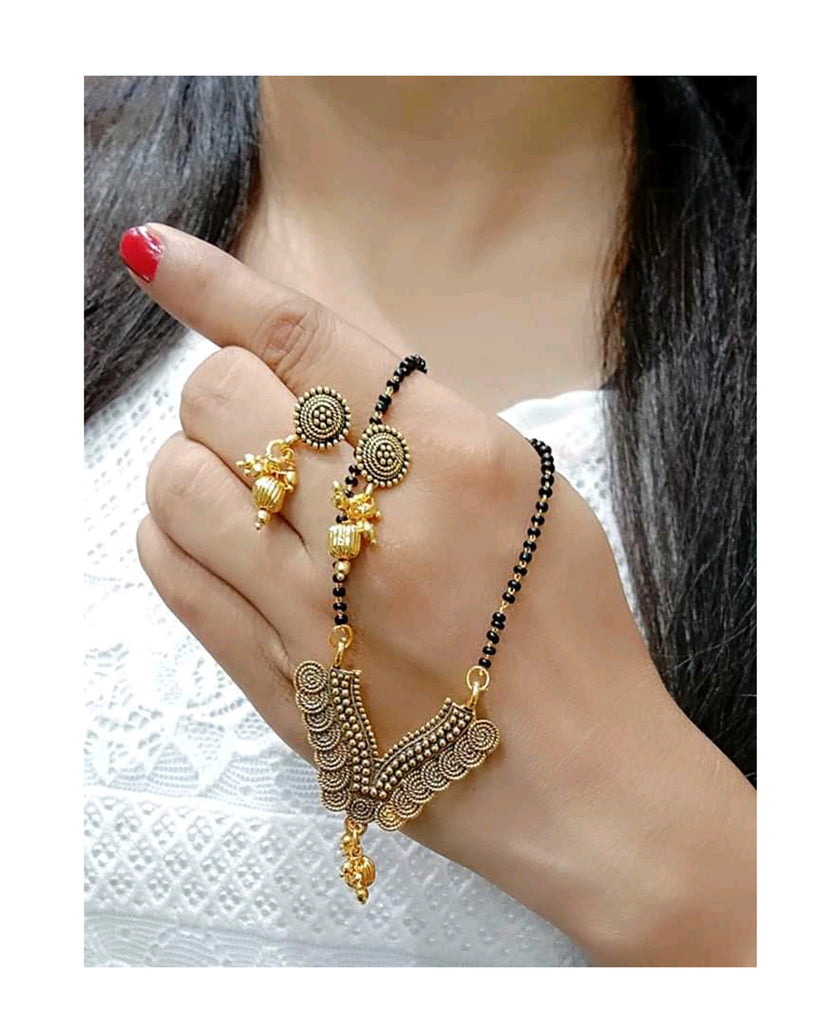 Mangalsutra with Earrings for Women | Buy Mangalsutra Online from Mekkna